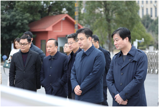 市人民政府副市长白云峰到米兰买球调研