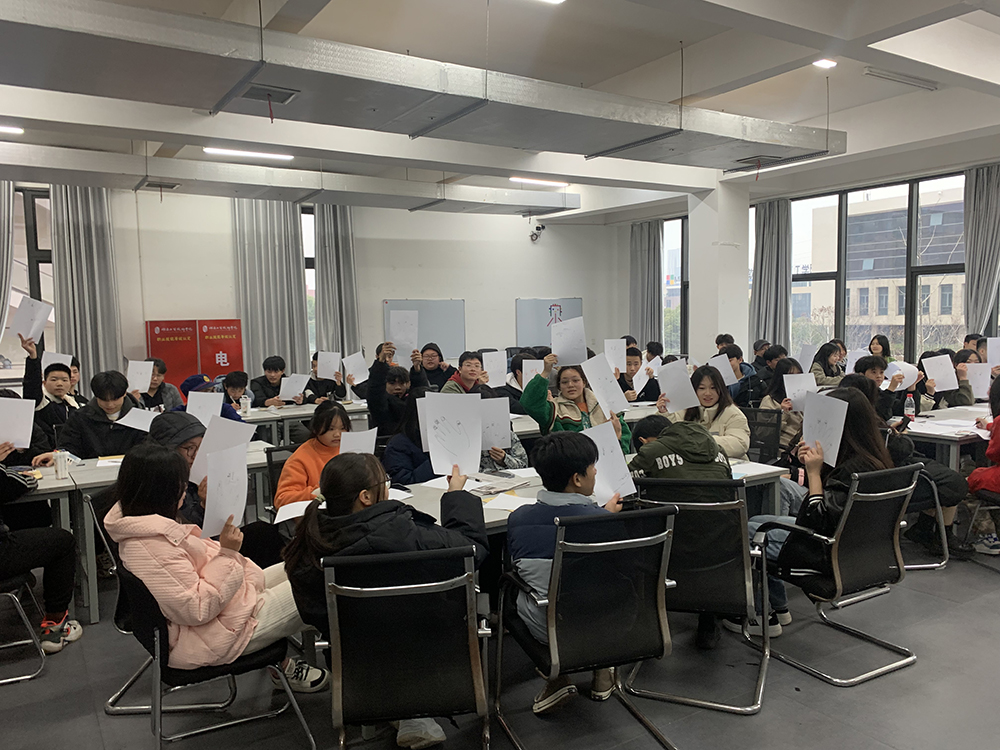 米兰买球心理咨询中心开展学生心理健康团辅活动