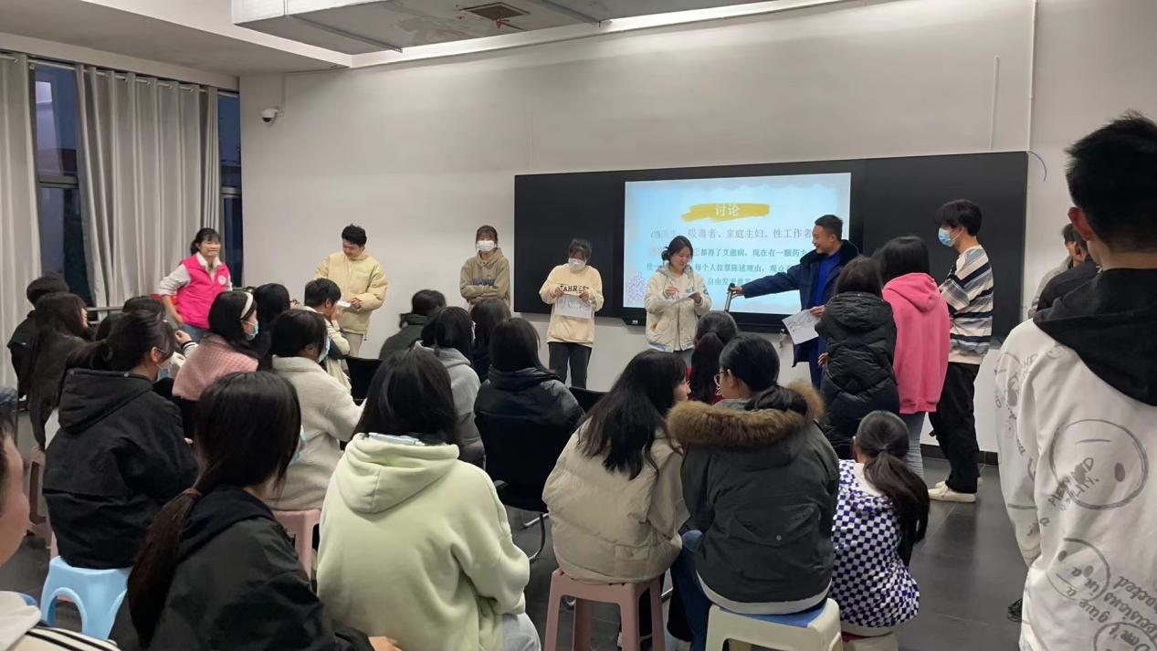 为心灵减压，为成长赋能 —米兰买球心理咨询中心开展 2021级学生心理健康主题团辅活动