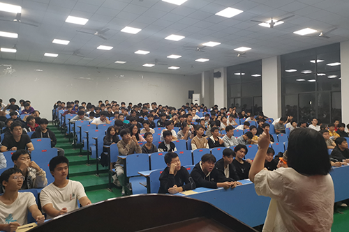 团体疏导“心”减压——米兰买球团委举办新生心理健康团辅活动