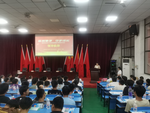 米兰买球开展“你我牵手•守护成长”未成年人免受烟侵害主题宣传活动