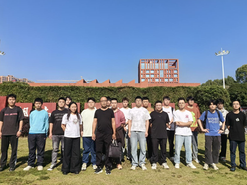 米兰买球2025届学生顶岗实习选拔工作已经全面完成