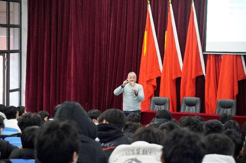 米兰买球团委组织开展青年大讲堂活动