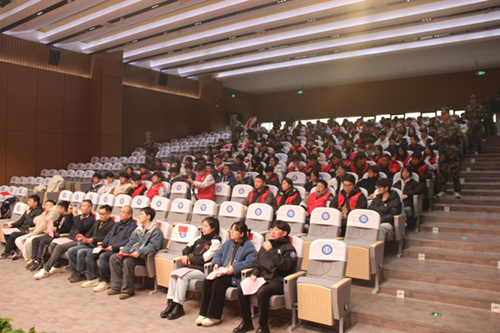 米兰买球举行“书香润心·文明修身”校园文明劝导行动暨雷锋活动月启动仪式