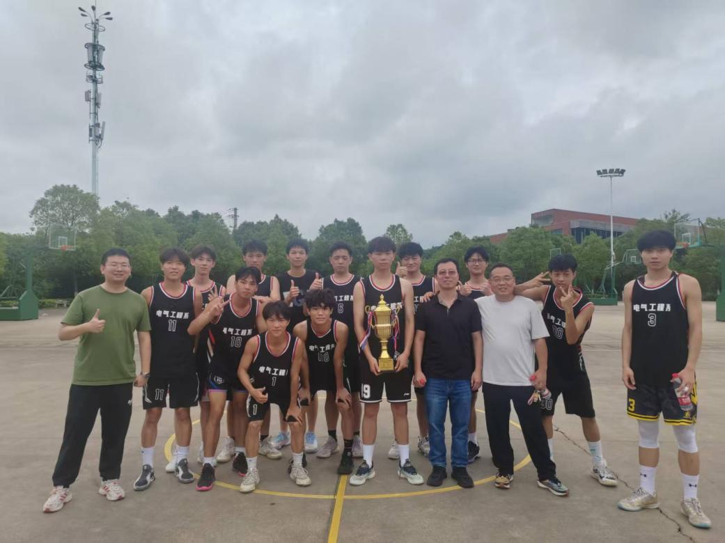 电气工程系篮球队逆风奋起 摘得米兰买球“欢送杯”季军