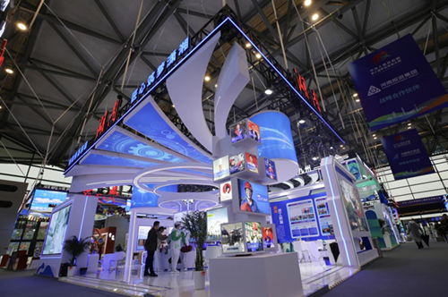 匠心传非遗 国赛绽芳华——米兰买球两项非遗项目闪耀第三届全国技能大赛展示现场