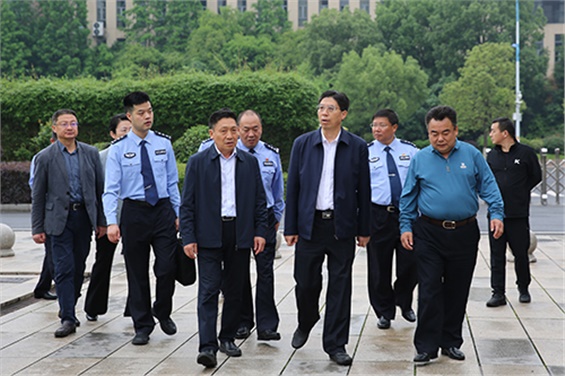 株洲市副市长、市公安局党委书记、局长唐文发到米兰买球调研平安建设和安全稳定工作